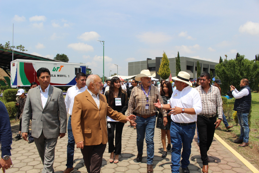 Inaugura Gobierno del Estado 1ra Feria Regional de la Gente del Campo